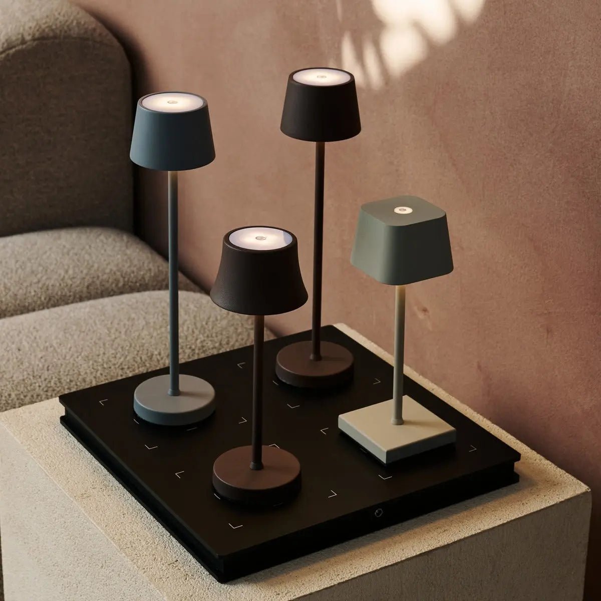 Amstel Station Professional Wireless Charging Station with 4 Charging Port – Easy & Functional with Qi-Technology - Image 10